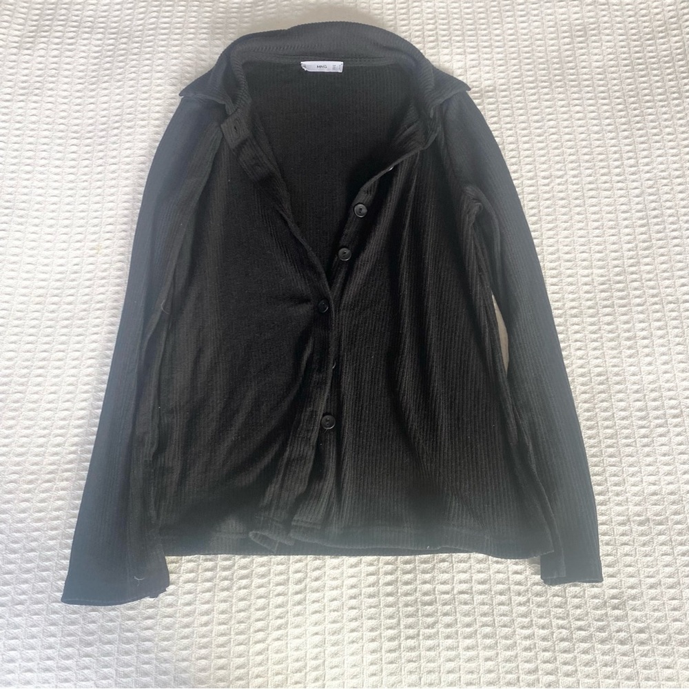 Mango black ribbed collared knit button down size medium